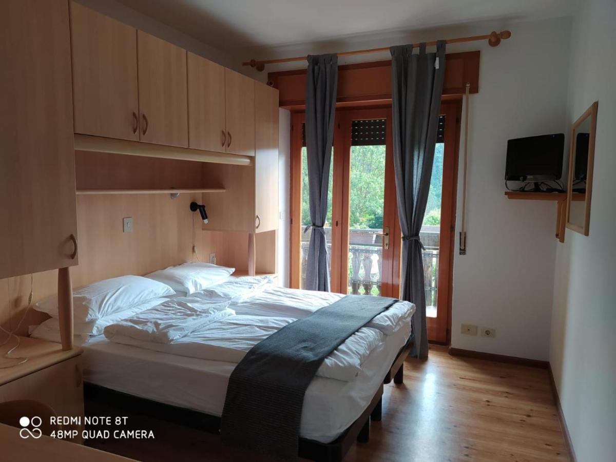 Sporting Hotel Club Pelos المظهر الخارجي الصورة