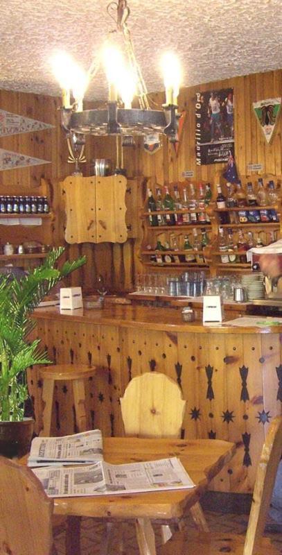 Sporting Hotel Club Pelos المظهر الخارجي الصورة